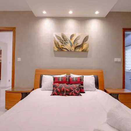 펜션 Stylish Corner Maisonette - Sunflower