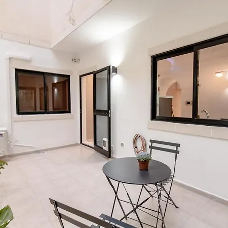 Feriehus Stylish Corner Maisonette - Sunflower