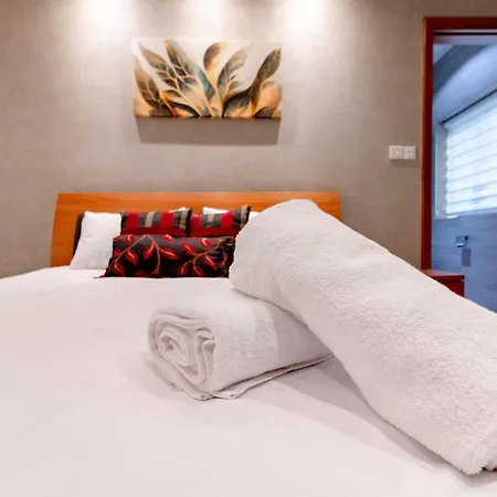 Stylish Corner Maisonette - Sunflower Casa de Férias Birkirkara